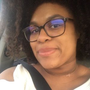 Meet your Posher, Jasmine